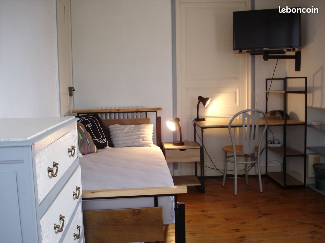 Appartement à louer, 25m², Annonay