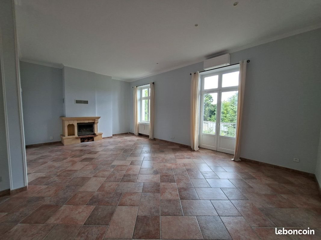 Appartement à louer, 130m², Sainte-Foy-lès-Lyon