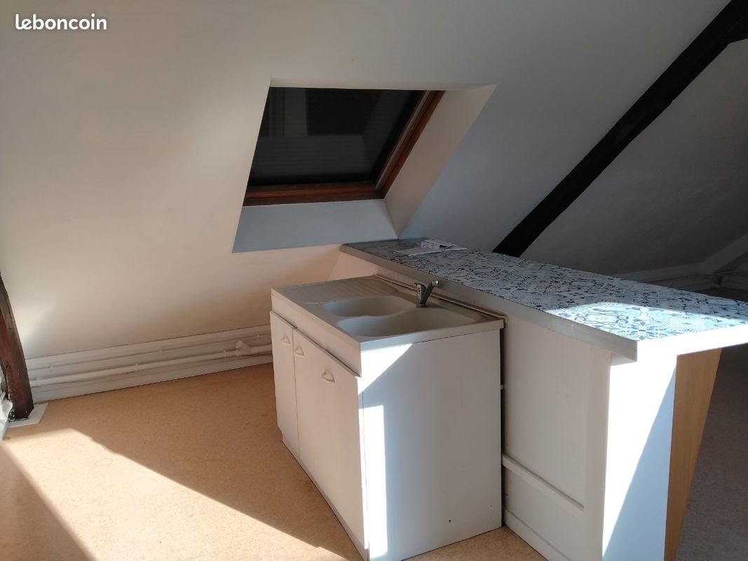 Appartement à louer, 27m², Cinqueux