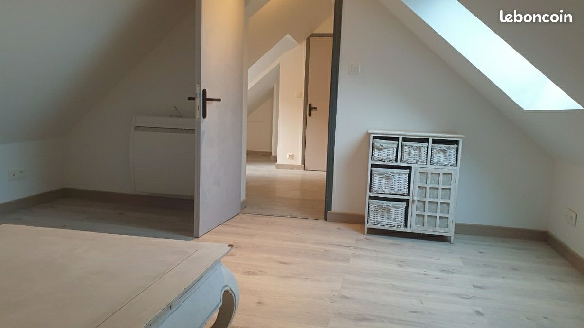 Appartement à louer, 18m², Brûlon