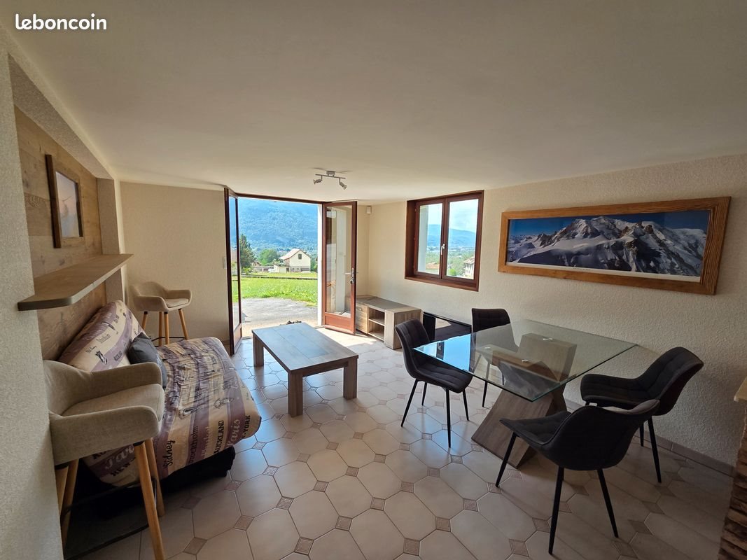 Appartement à louer, 45m², Ayse