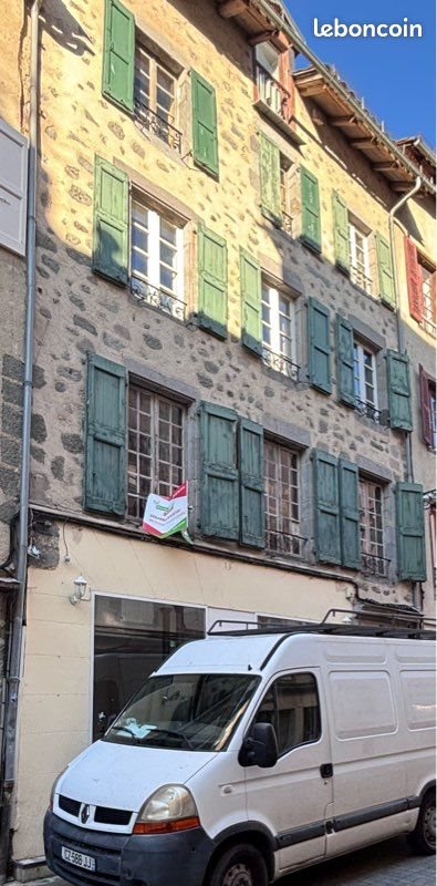 Appartement à vendre, 220m², Aurillac
