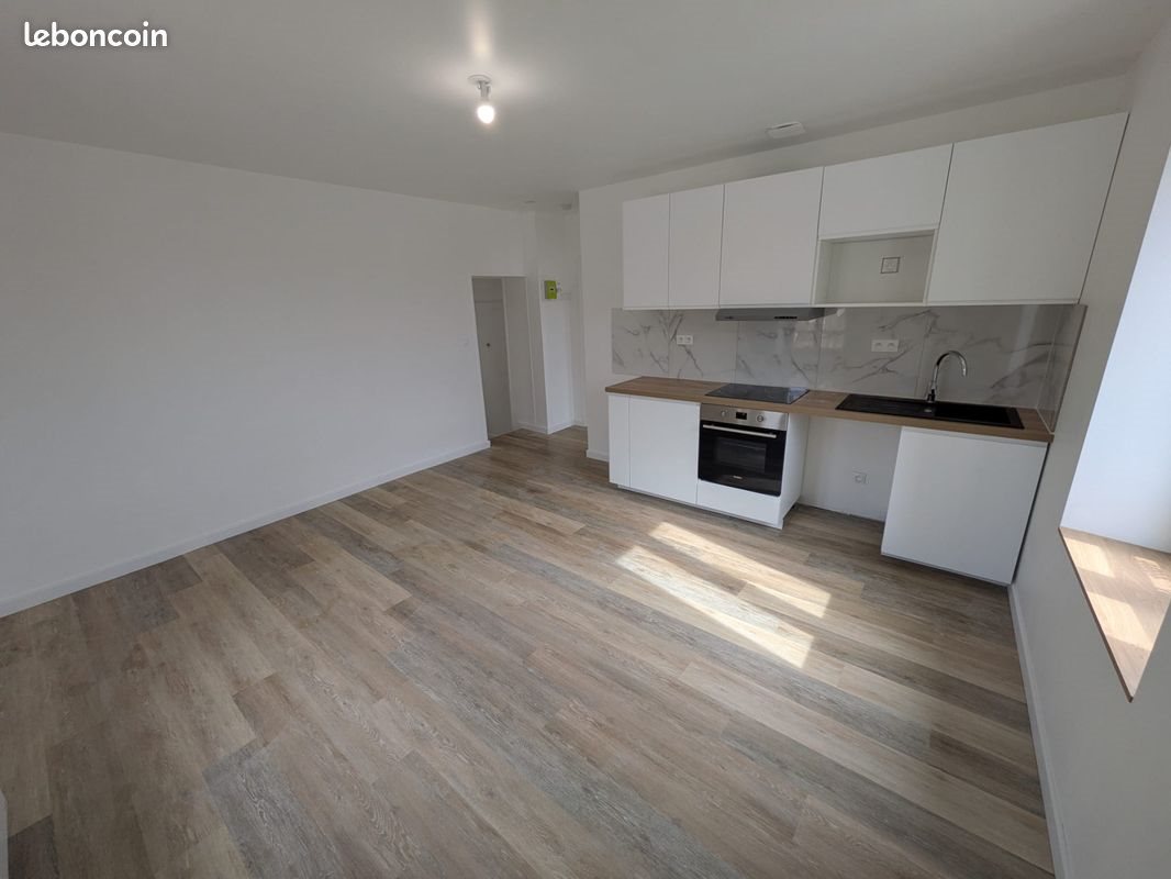 Appartement à louer, 45m², Saint-Rambert-d'Albon