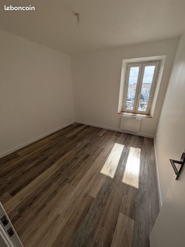 Appartement à louer, 45m², Saint-Rambert-d'Albon