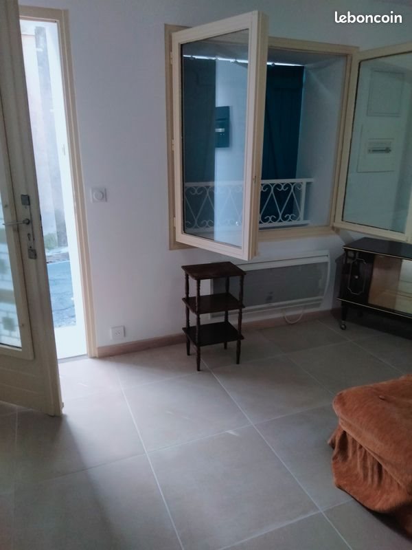 Appartement à louer, 35m², Saint-Gilles