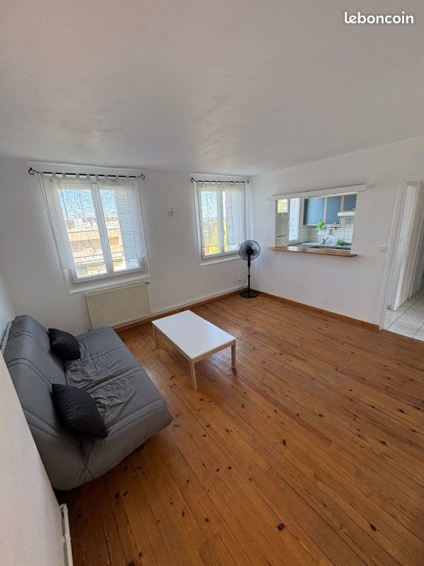 Appartement à louer, 50m², Saint-Étienne