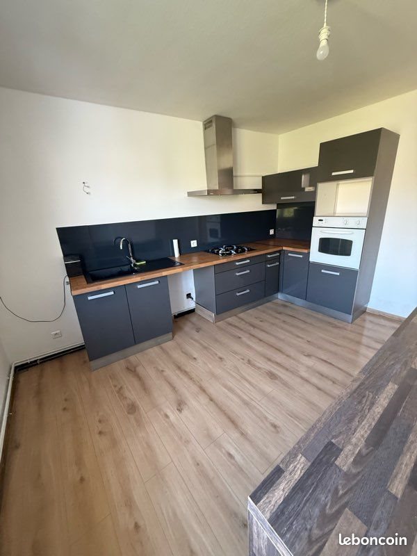Appartement à louer, 100m², Noidans-lès-Vesoul