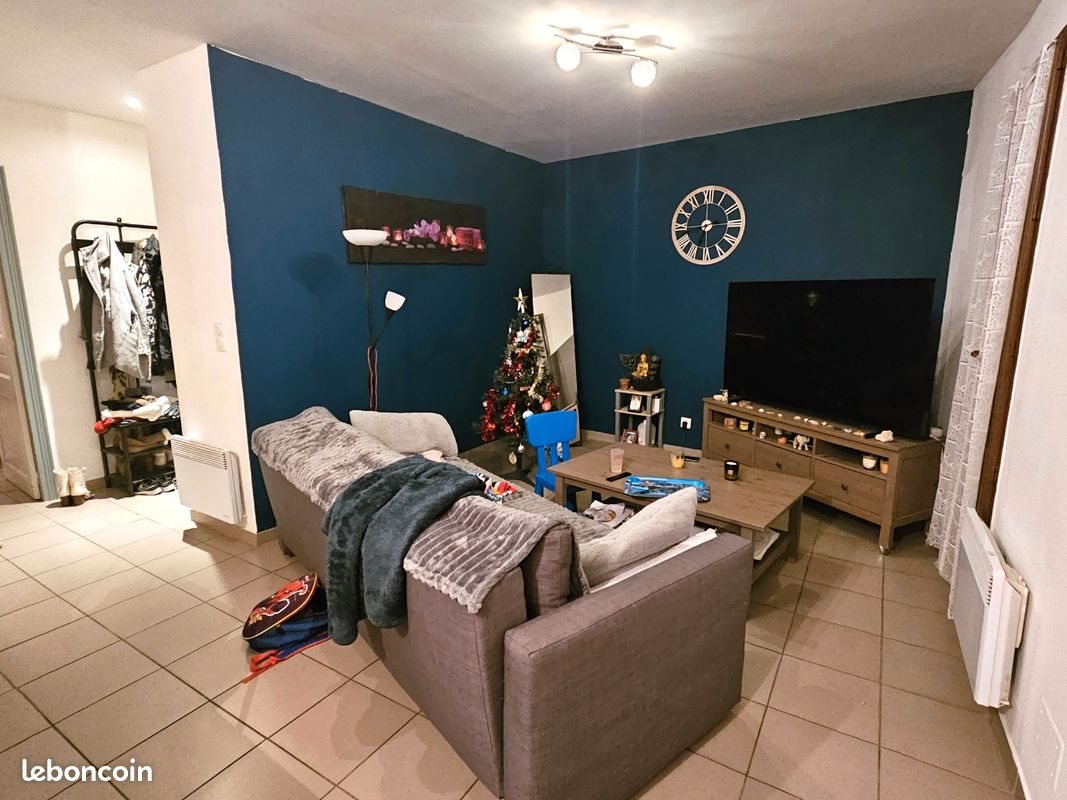 Appartement à louer, 58m², Roujan