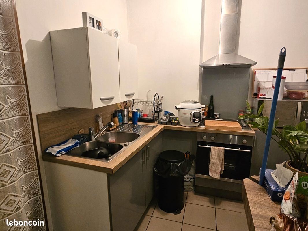 Appartement à louer, 58m², Roujan