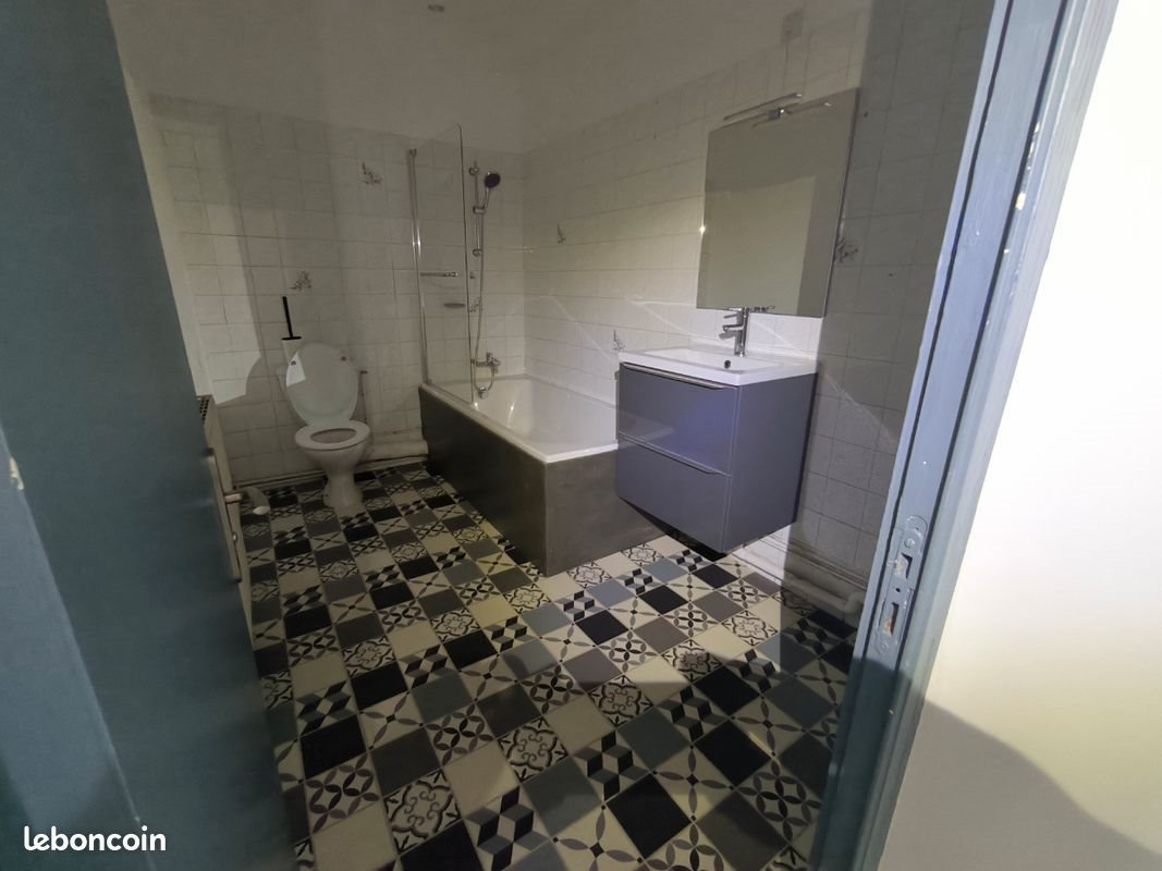 Appartement à vendre, 50m², Saint-Just-Saint-Rambert