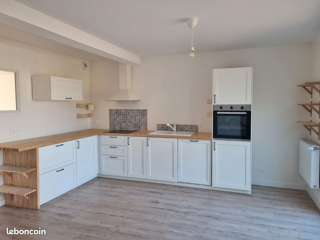 Maison à louer, 95m², Douarnenez