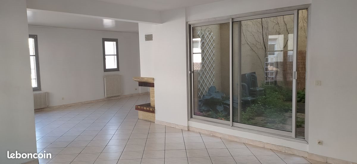Appartement à louer, 1604m², Limoges