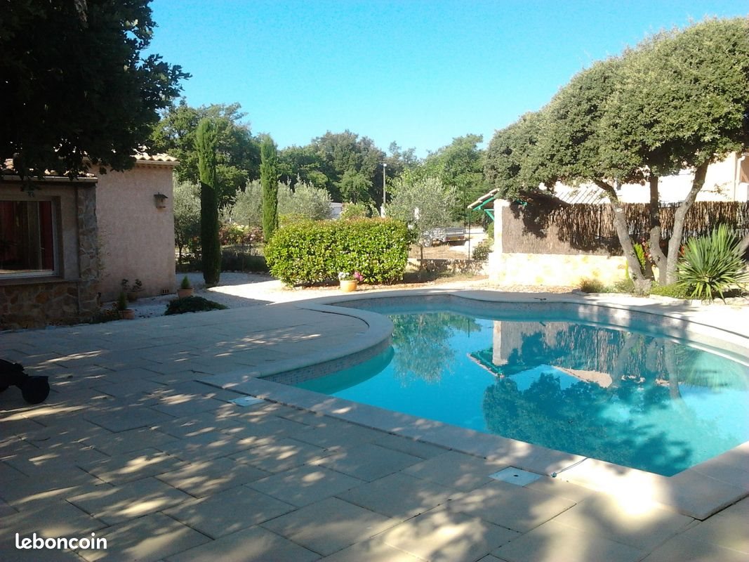 Maison à vendre, 121m², Sainte-Anastasie-sur-Issole