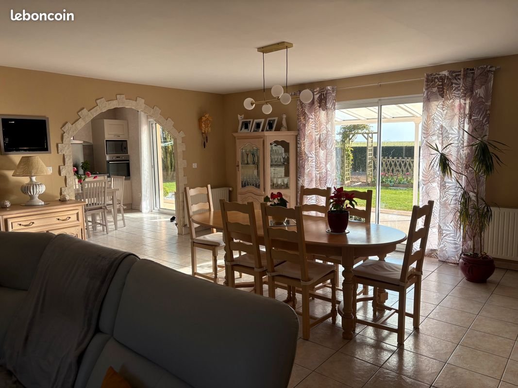 Maison à vendre, 143m², Ambrumesnil