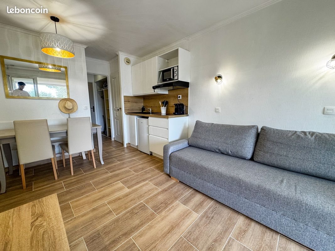 Appartement à louer, 18m², Grimaud
