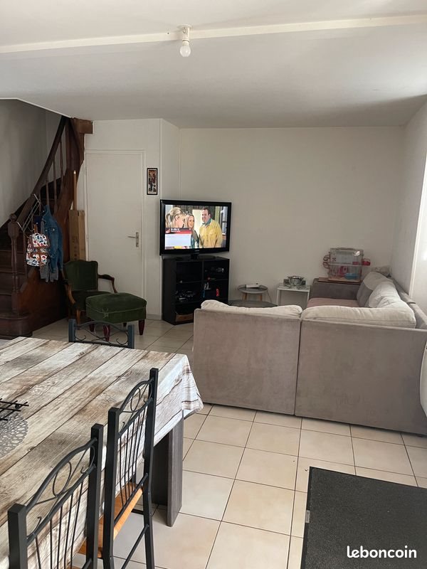 Maison à louer, 88m², Chasseneuil-sur-Bonnieure