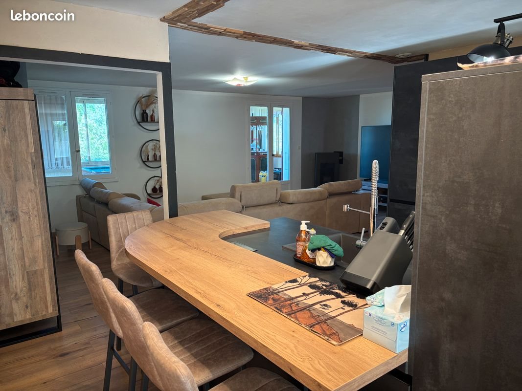 Maison à vendre, 150m², Cliousclat