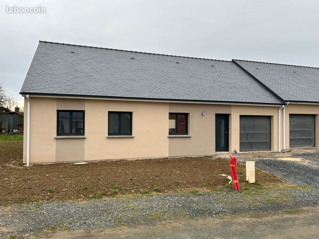 Maison à louer, 91m², Miré