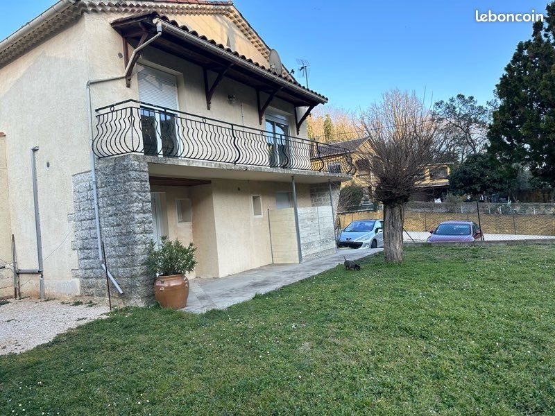 Maison à louer, 78m², Alès