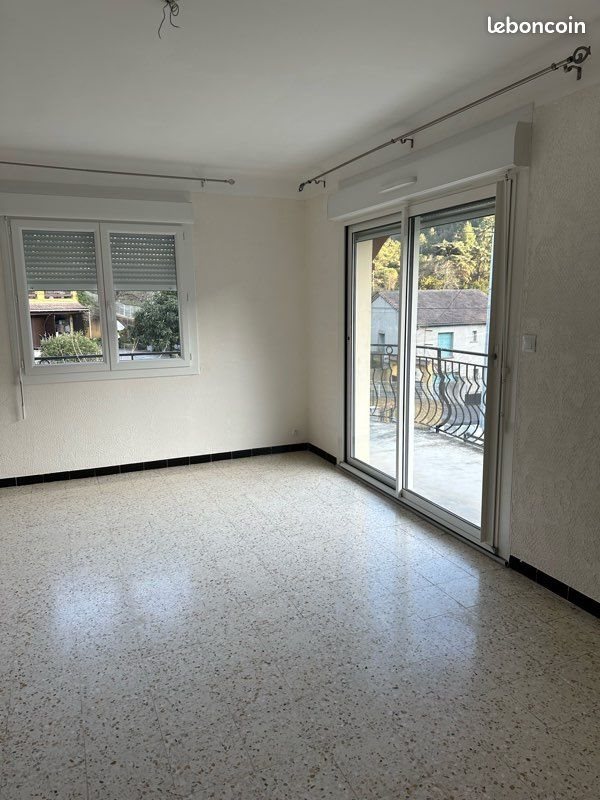 Maison à louer, 78m², Alès