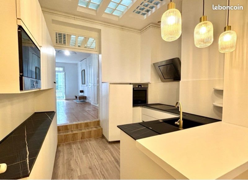 Appartement à louer, 81m², Tours