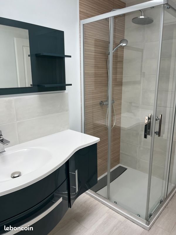 Maison à louer, 70m², Pisany