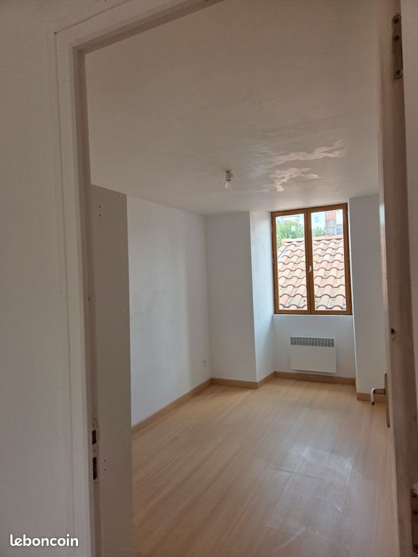 Appartement à louer, 50m², Valence-en-Poitou