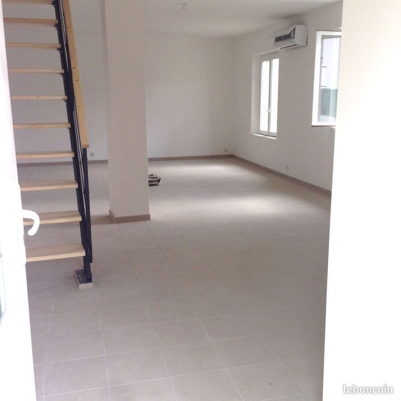 Appartement à louer, 89m², Montélimar