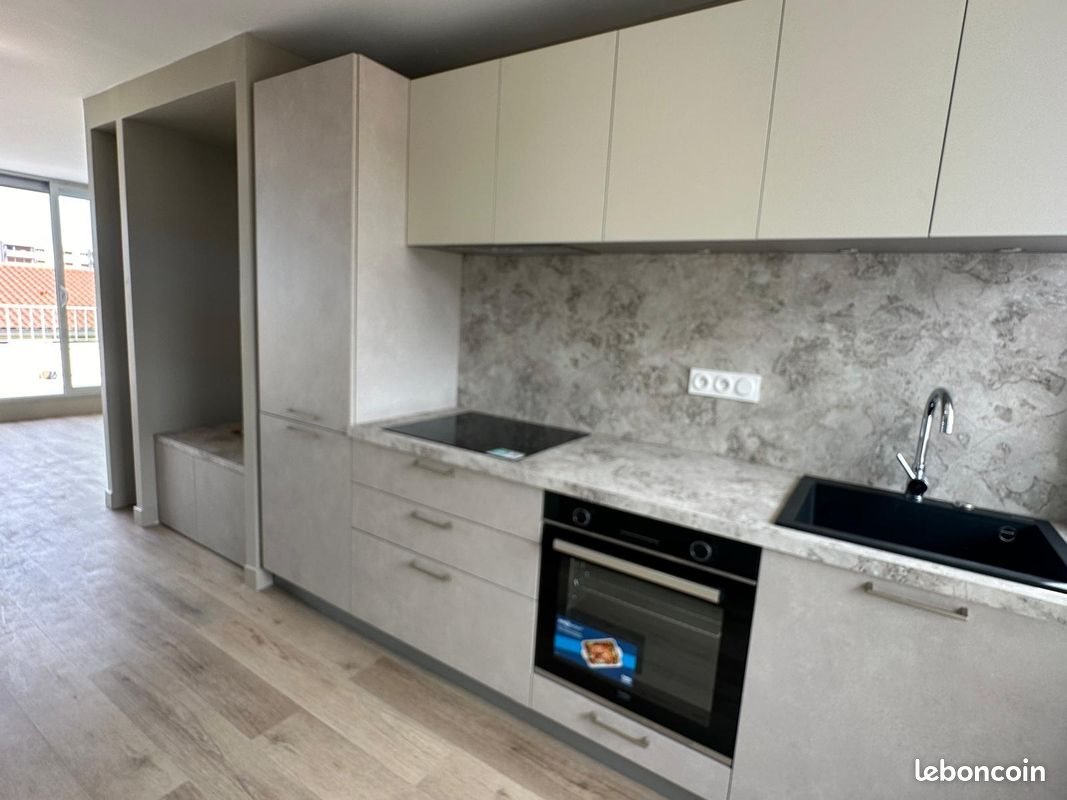 Appartement à louer, 50m², Saint-Etienne