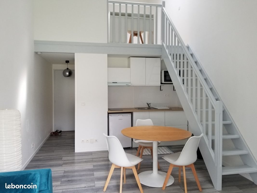 Appartement à louer, 35m², Pessac