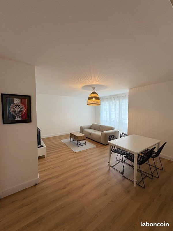 Appartement à louer, 69m², Reims