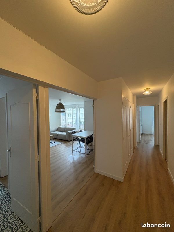 Appartement à louer, 69m², Reims