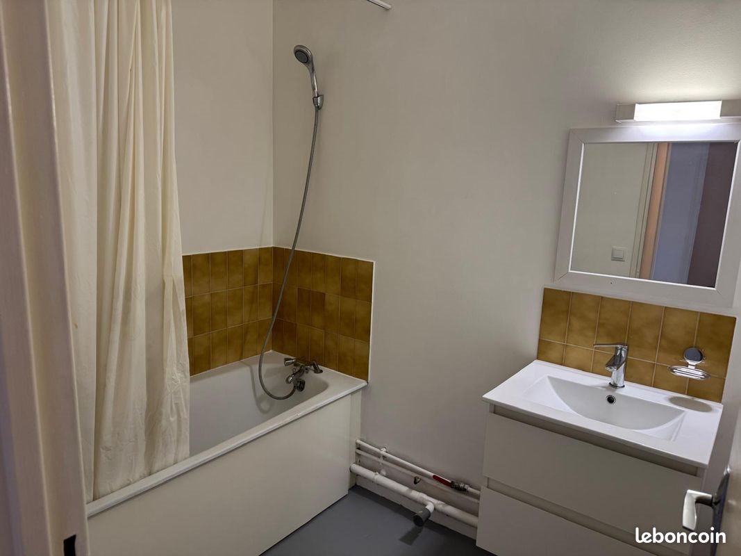 Appartement à louer, 69m², Asnières-sur-Seine