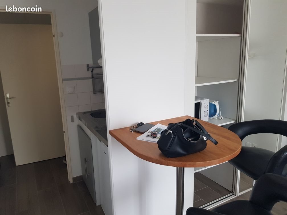 Appartement à louer, 19m², Vannes