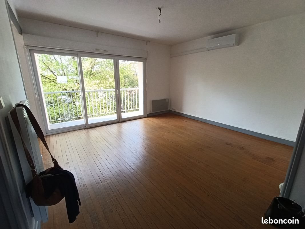 Appartement à louer, 71m², Montendre