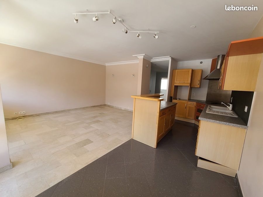 Appartement à louer, 90m², Saint-Jean-de-Maurienne