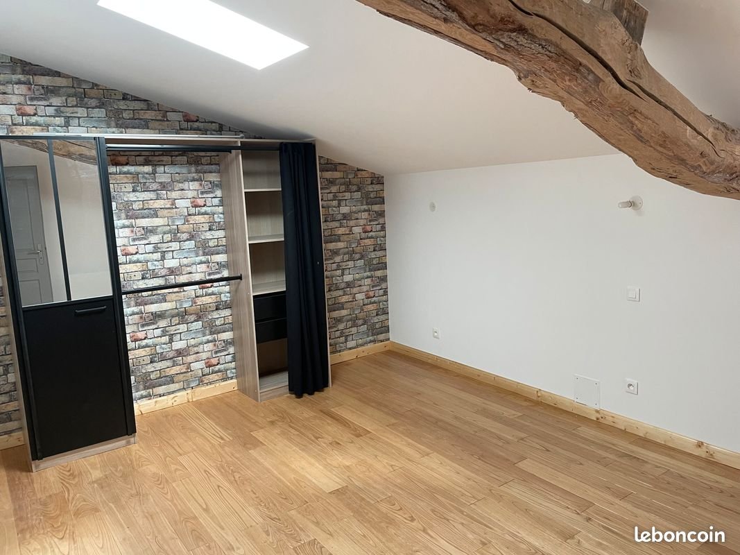 Maison à louer, 108m², Brizambourg