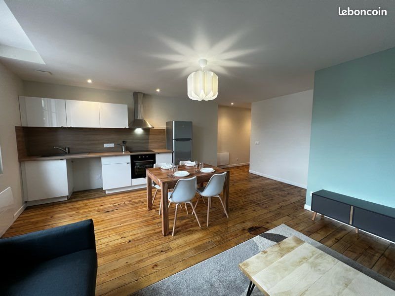 Appartement à louer, 60m², Lons-le-Saunier