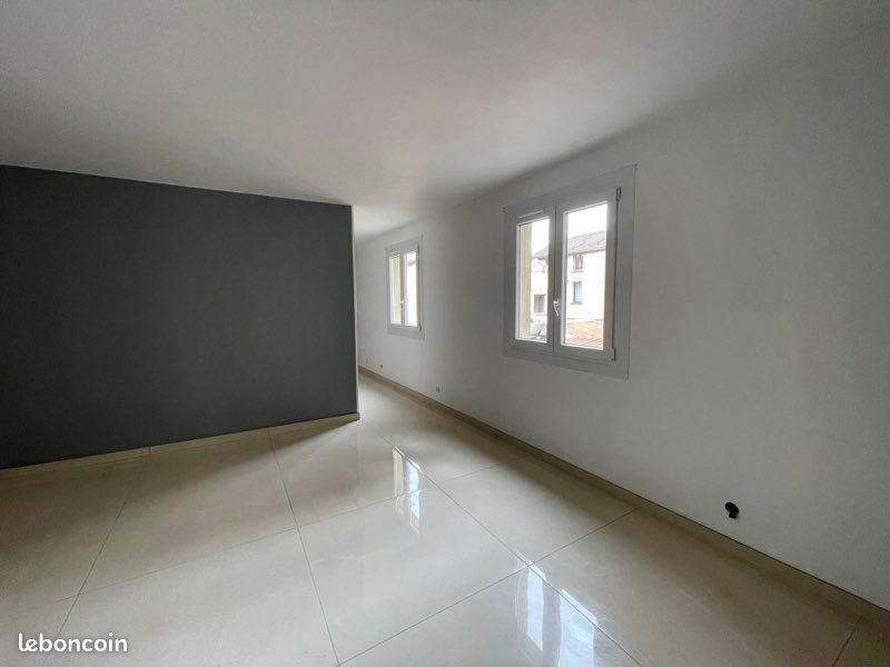 Appartement à louer, 38m², Troyes