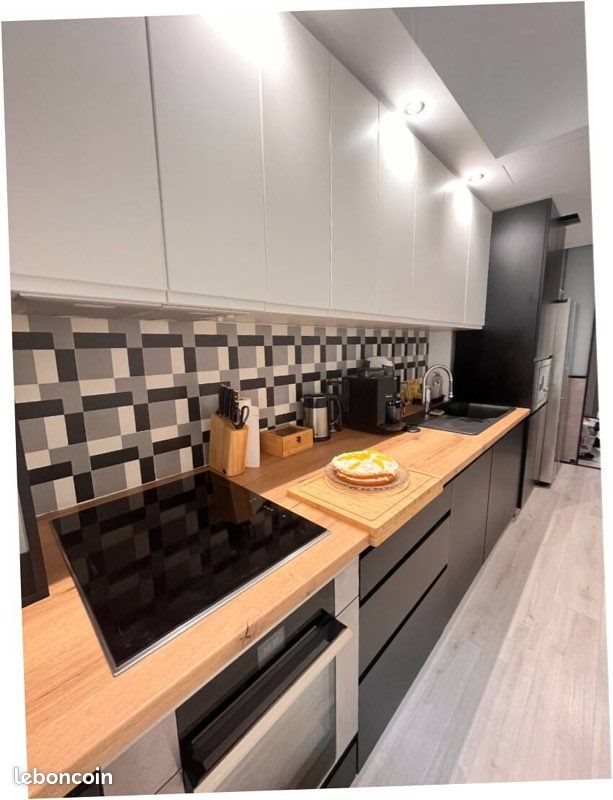 Appartement à louer, 80m², Nice