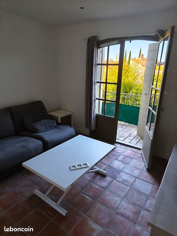 Appartement à louer, 28m², Hyères