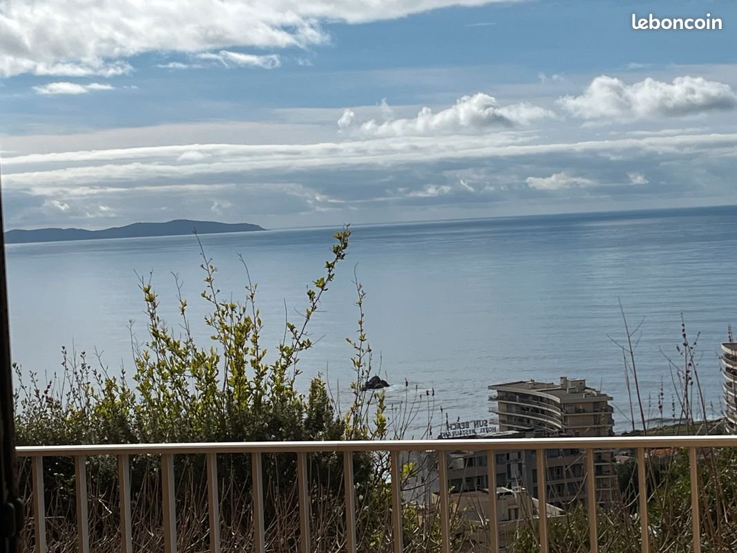 Appartement à louer, 30m², Ajaccio