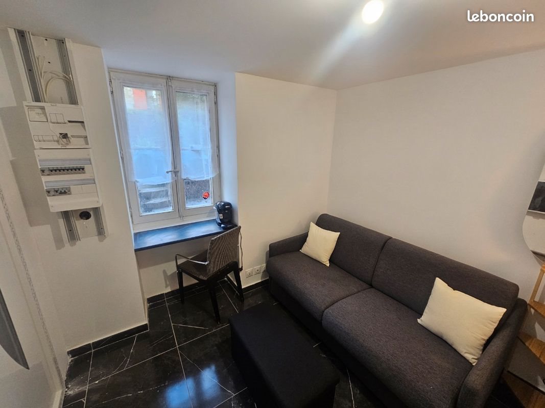 Appartement à louer, 13m², Neydens