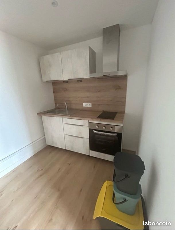 Appartement à louer, 28m², Oyonnax