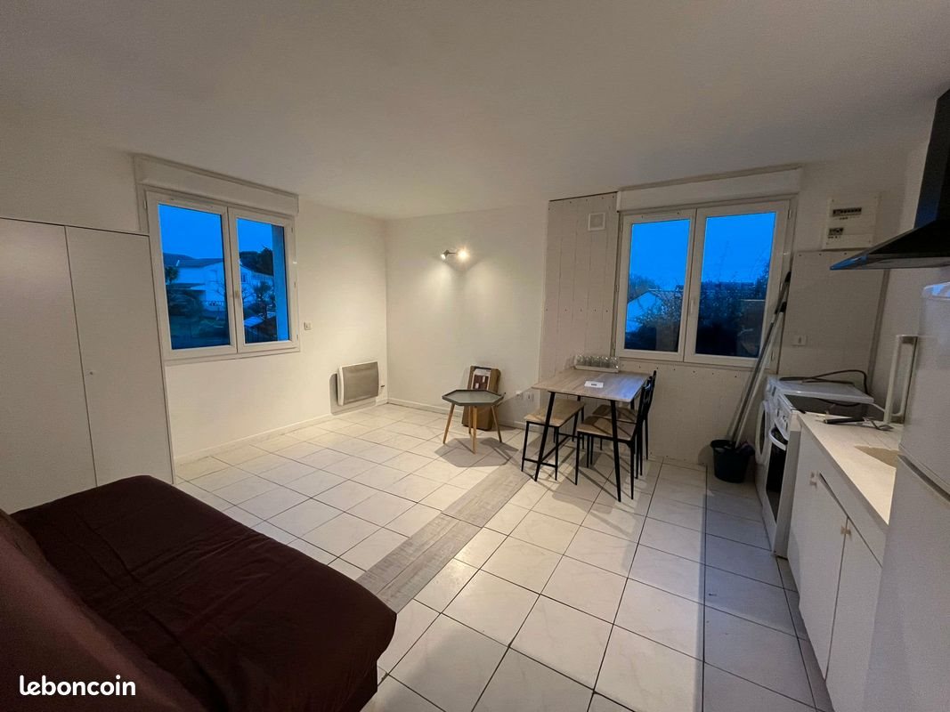 Appartement à louer, 25m², Royan