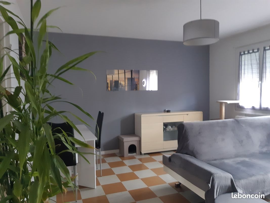 Maison à louer, 50m², Lombron