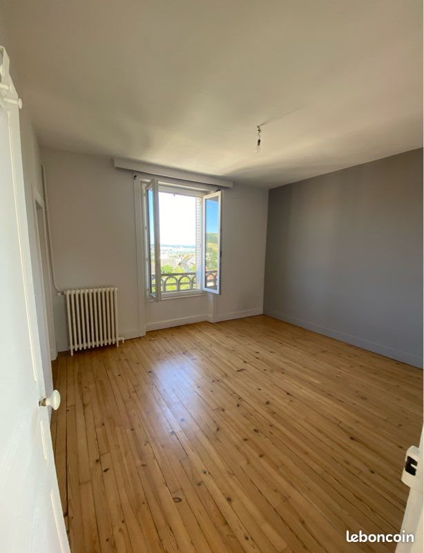 Appartement à louer, 66m², Aurillac