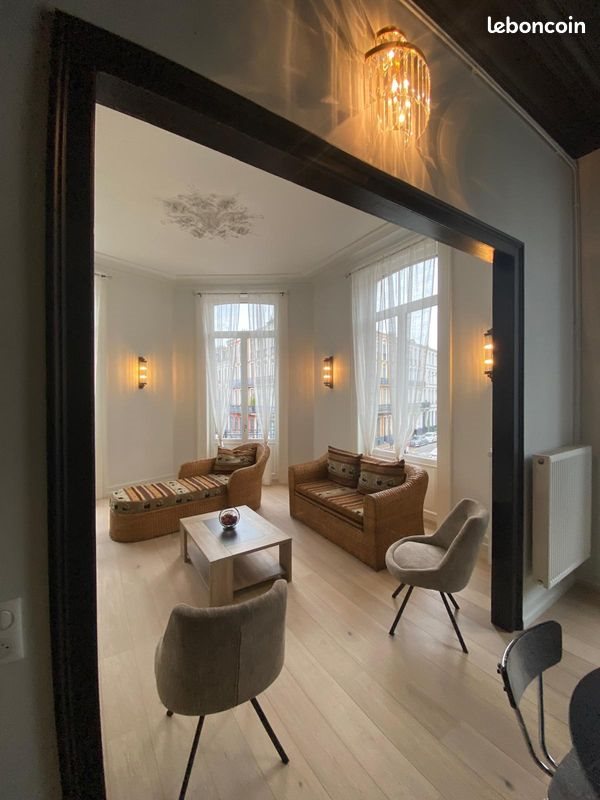 Appartement à louer, 61m², Lille