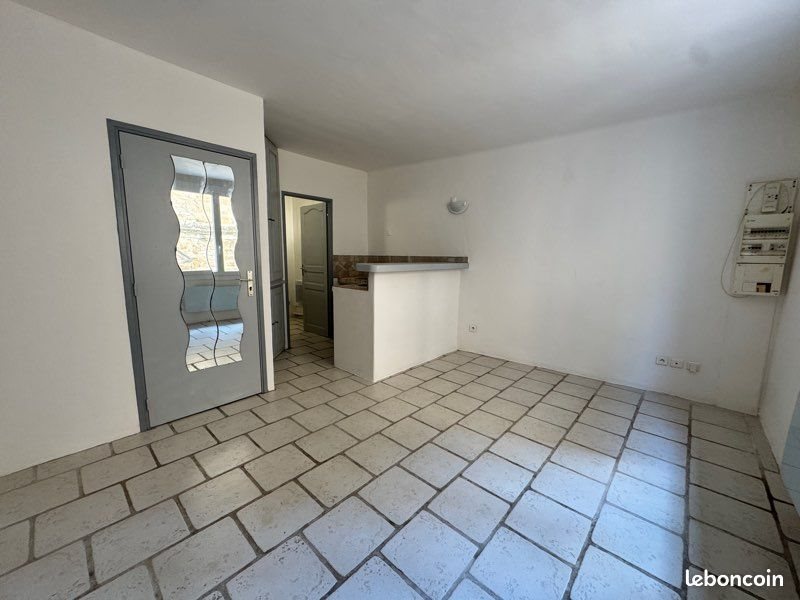 Appartement à louer, 20m², Lançon-Provence