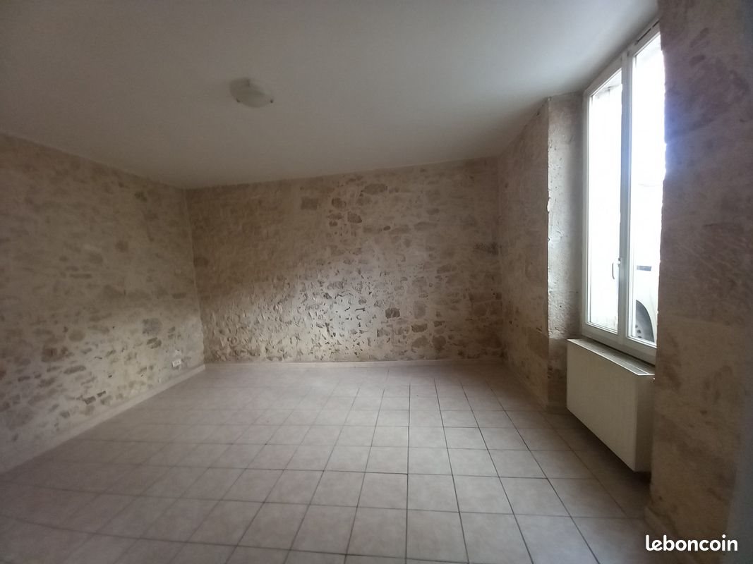 Maison à louer, 80m², Lavardac